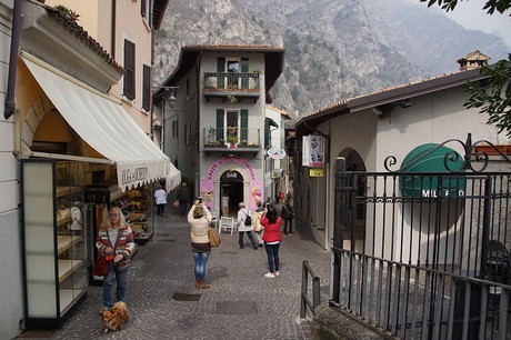 Limone