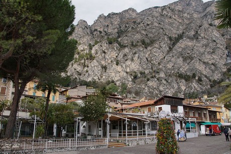 Limone