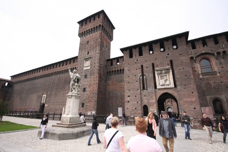 castello-sforzesco