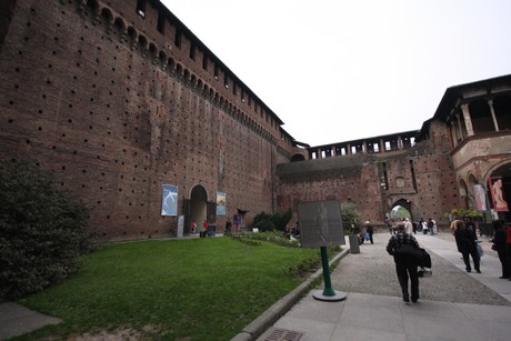 castello-sforzesco