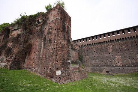 castello-sforzesco