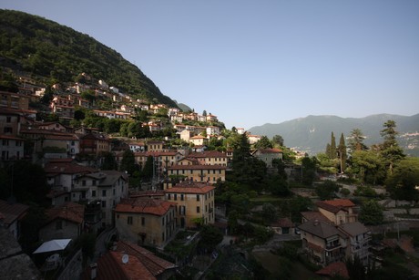 moltrasio